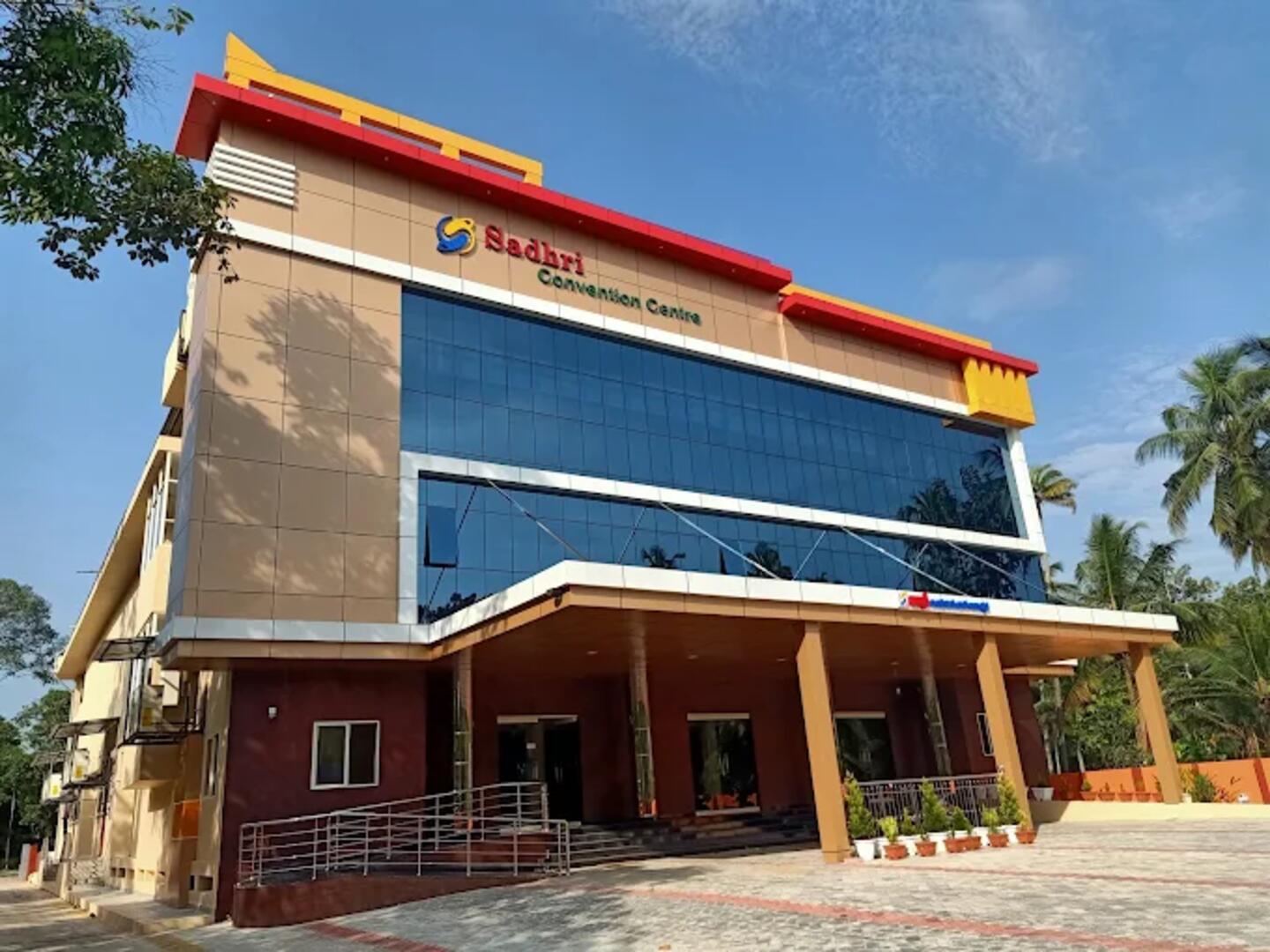 Sadri Convention center, Muthukulam - Mr. Surendran